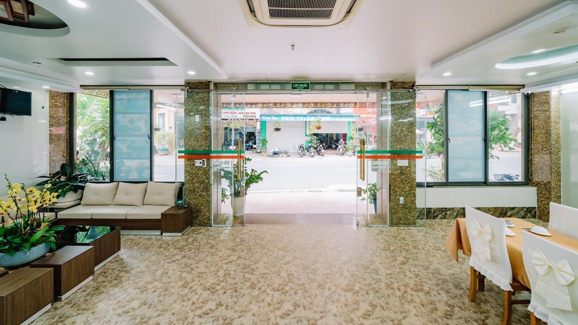 Phuong Dong Hotel Dong Khe Sau Eksteriør billede